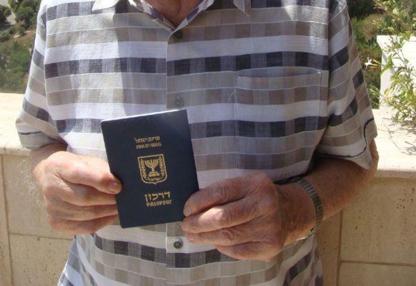 Оформление гражданства Израиля для российских пенсионеров